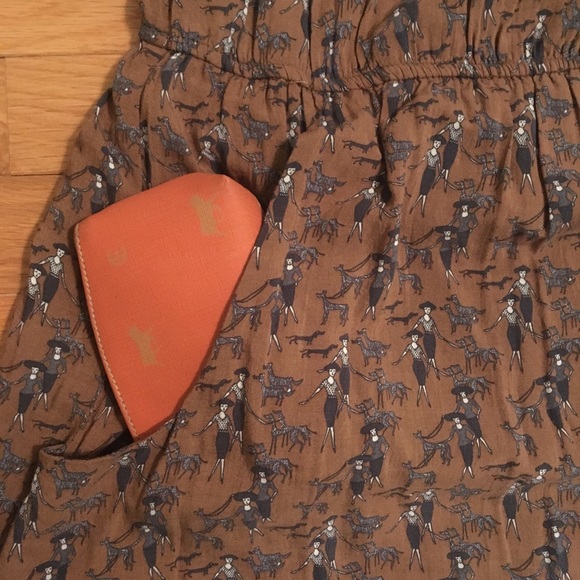 Zara mini dress with pockets & dog walking print - Picture 4 of 6
